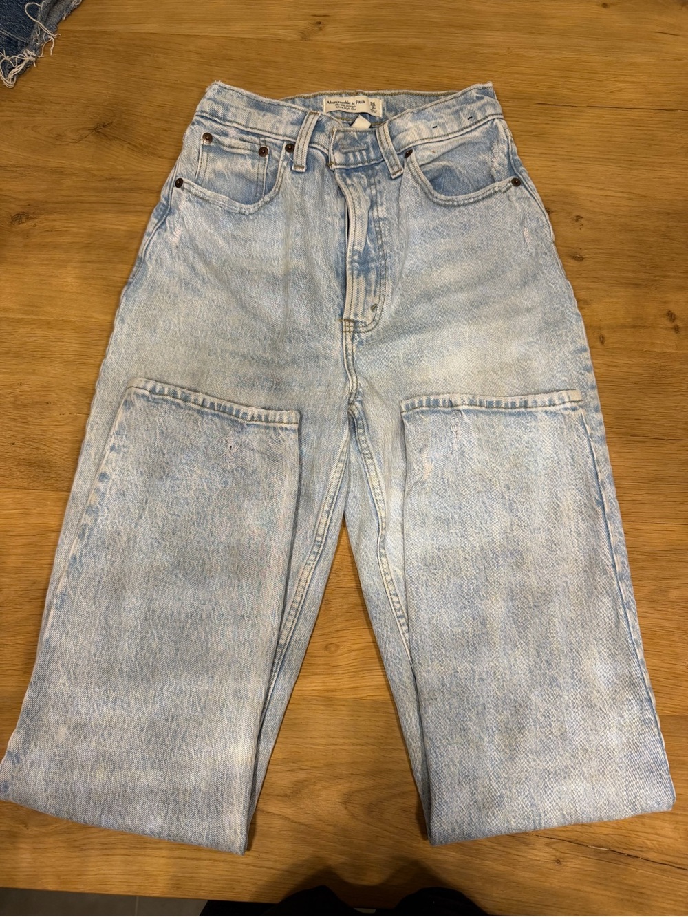 2 pairs of Abercrombie jeans